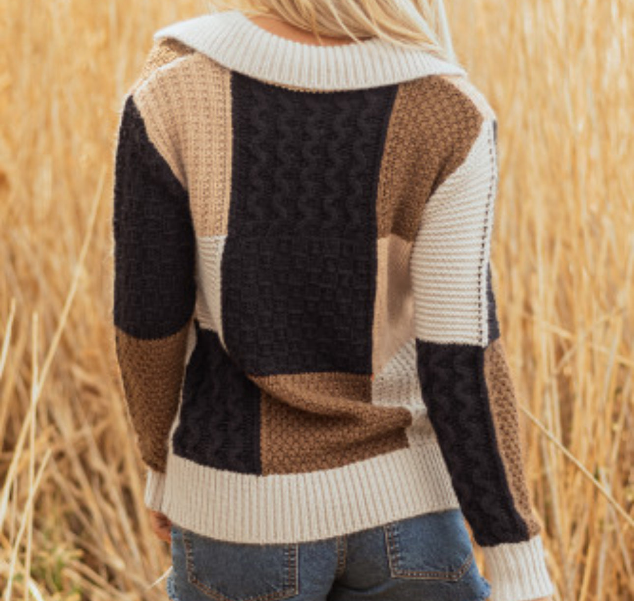 HELLO HARVEST SWEATER