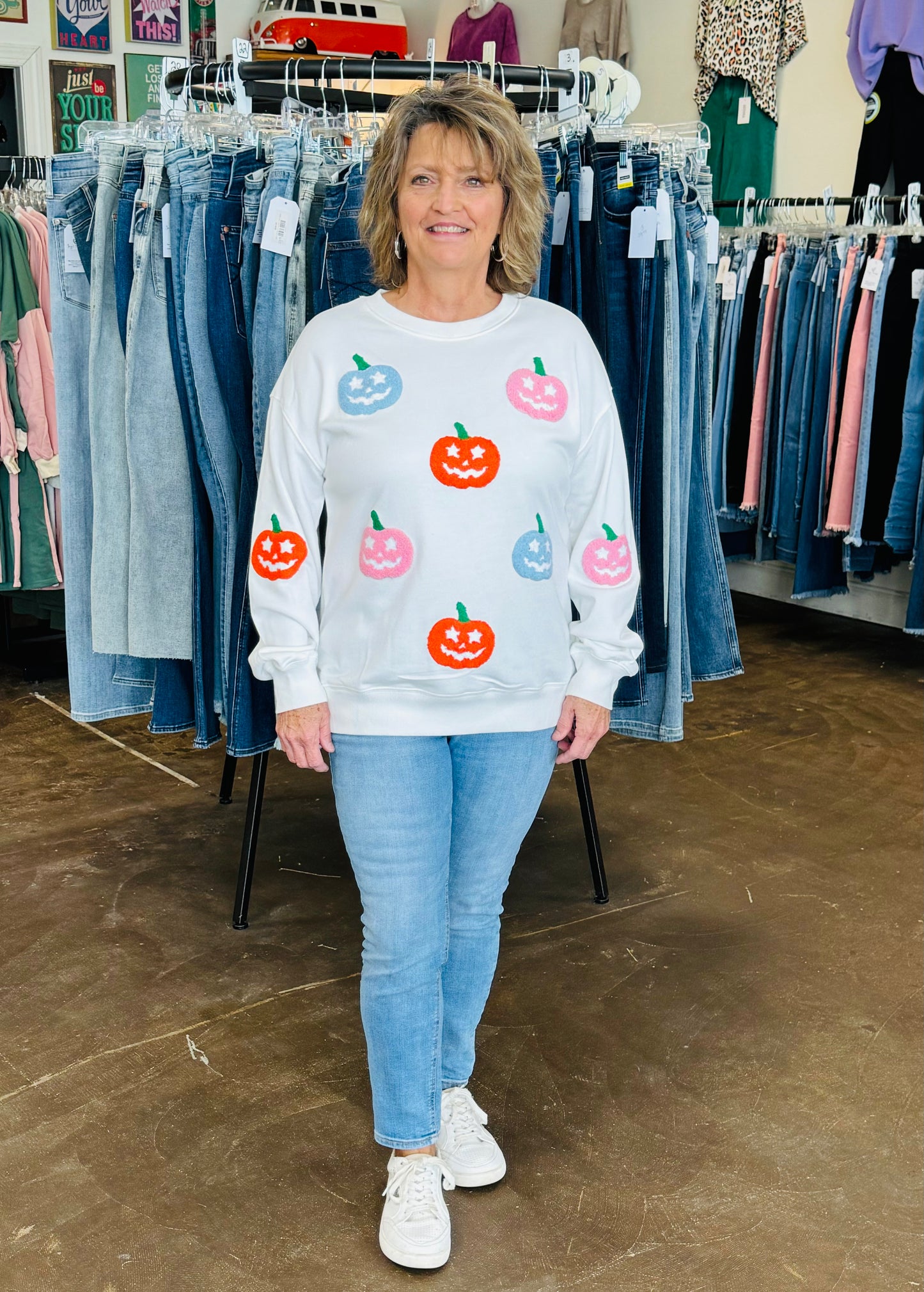 ALL THE FACES SWEATSHIRT