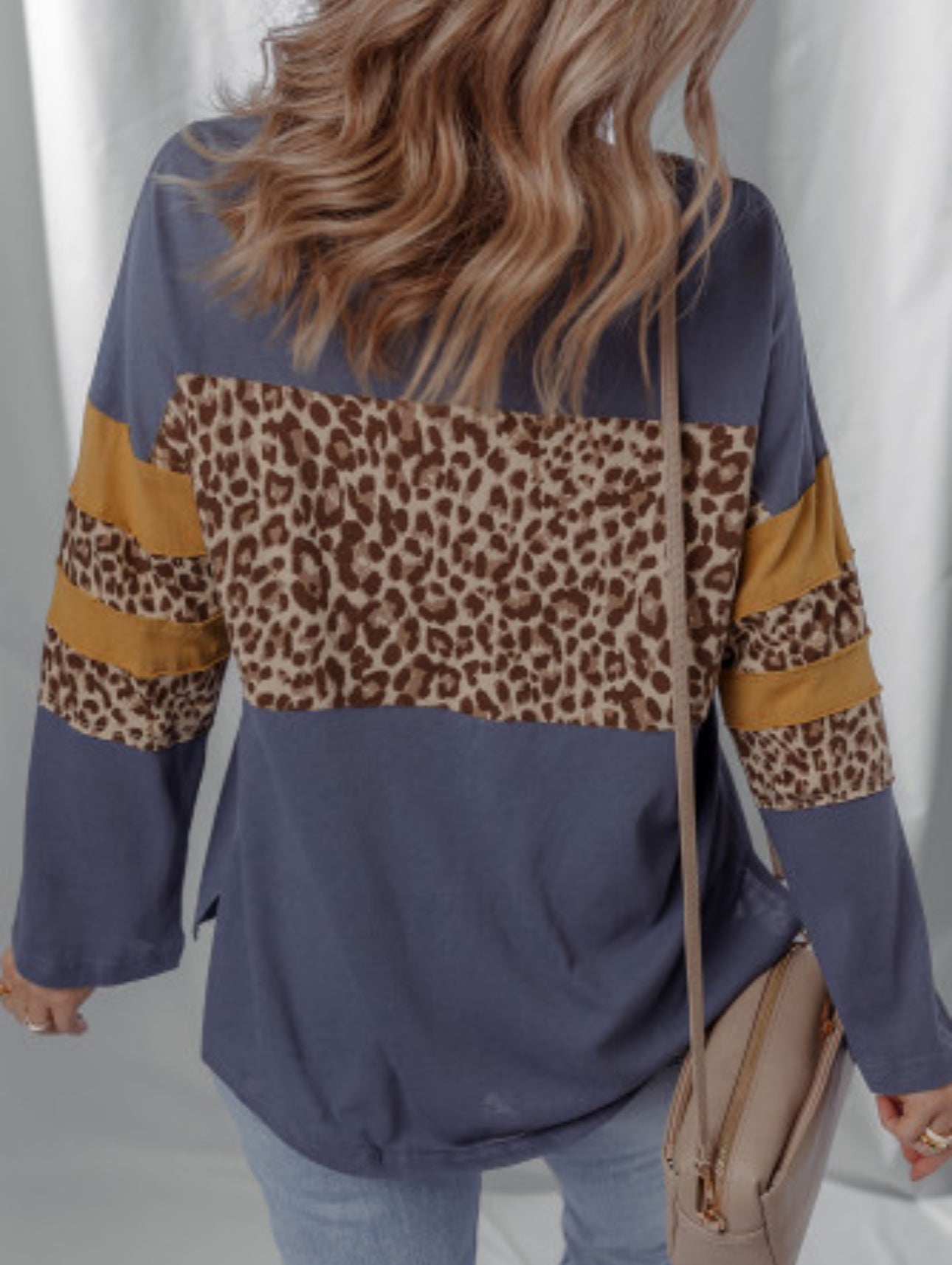 EASY FIT LEOPARD TOP