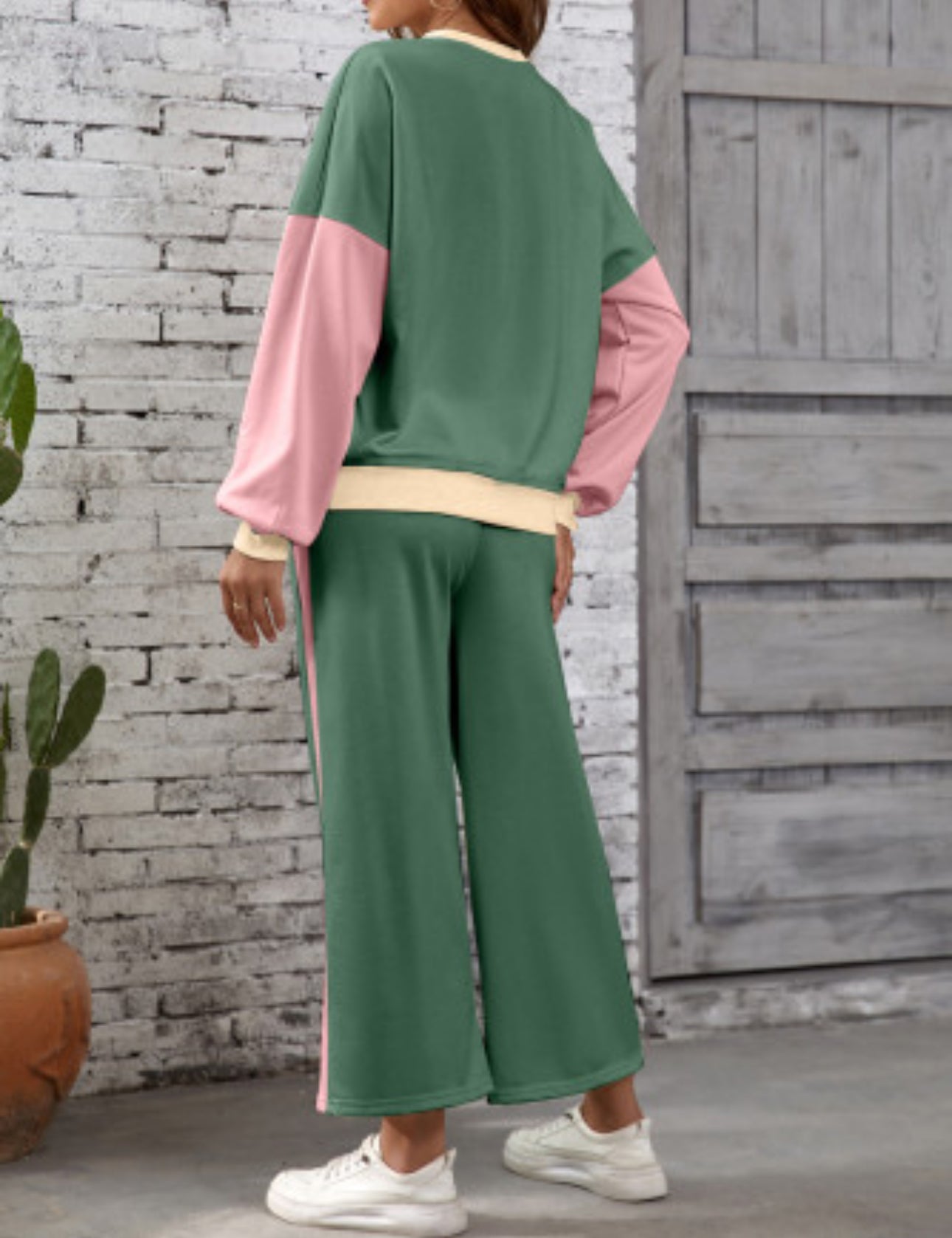 EASILY DISTRACTED PANT SET