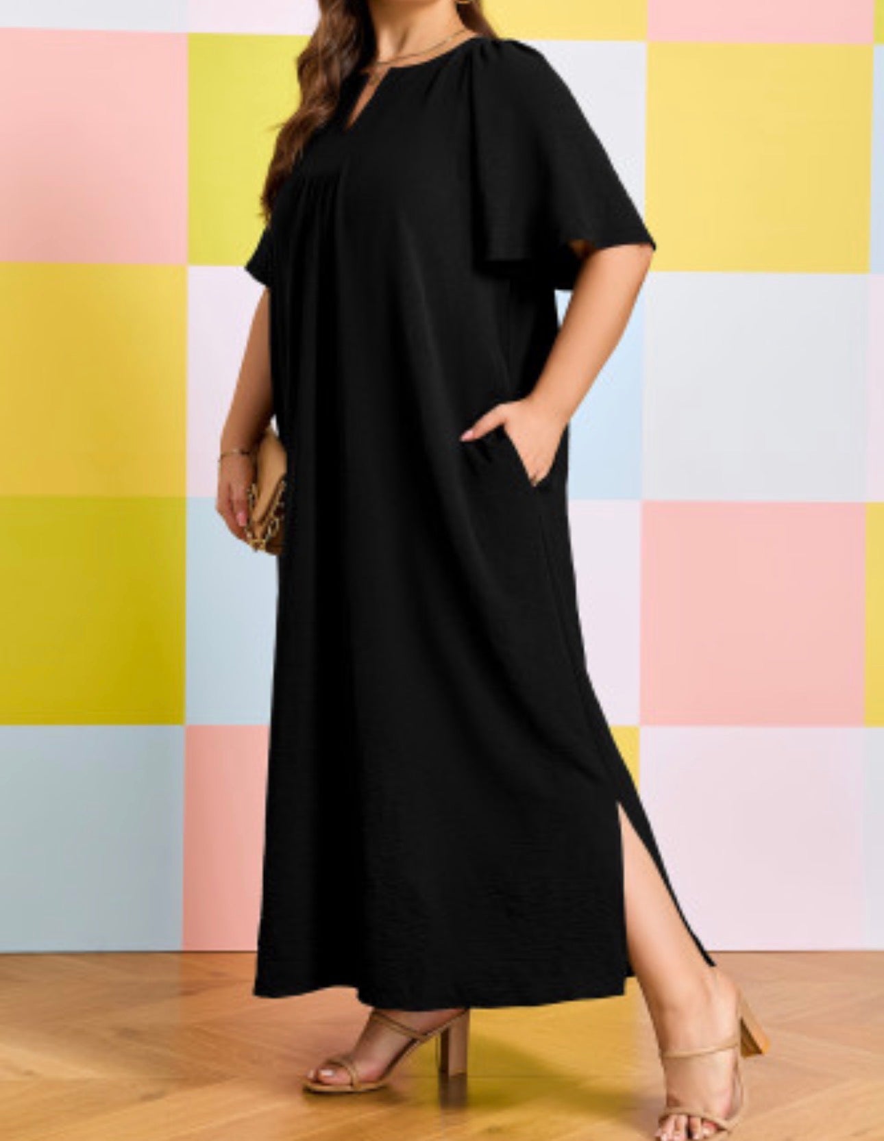 CURVY BLACK MAXI DRESS