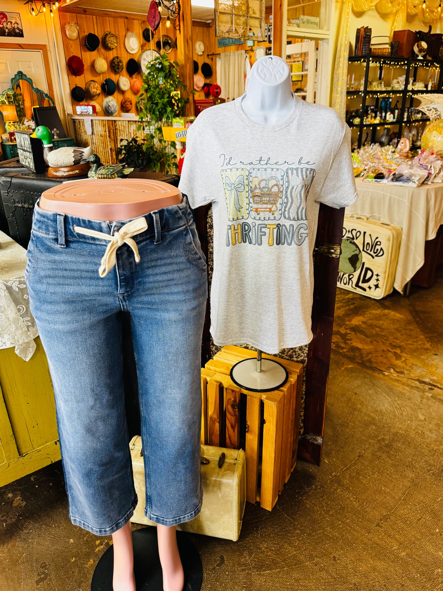 I'D RATHER BE THRIFTING TEE