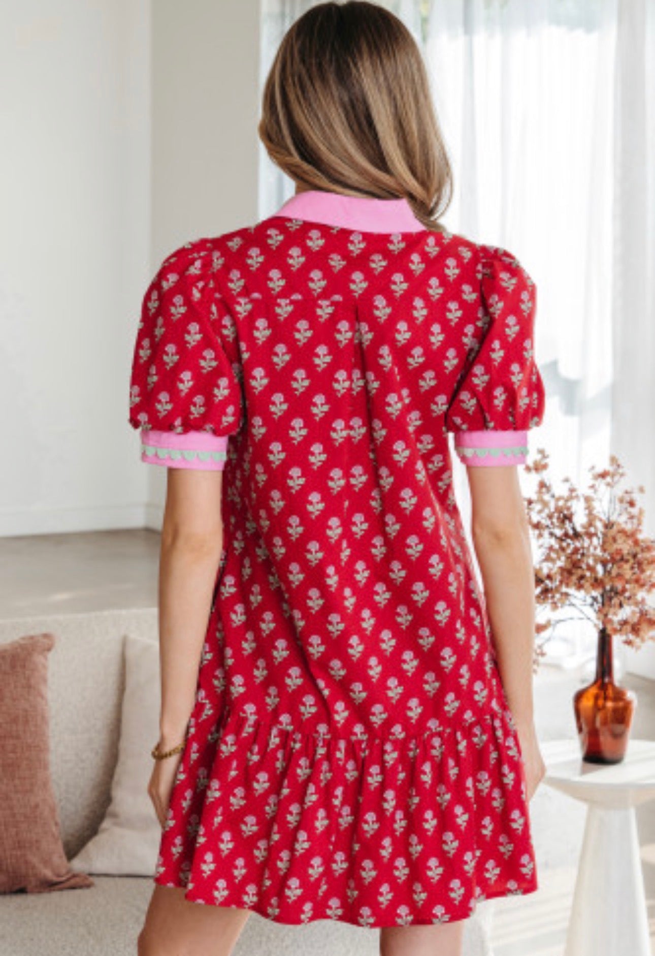 BEACH TOWN FLORAL MINI DRESS