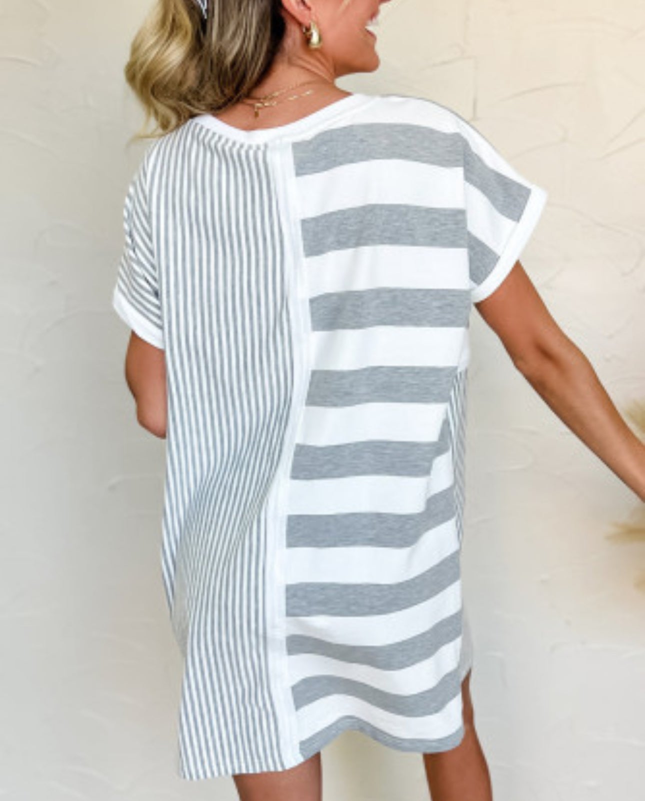 ON THE DAILY DRESS