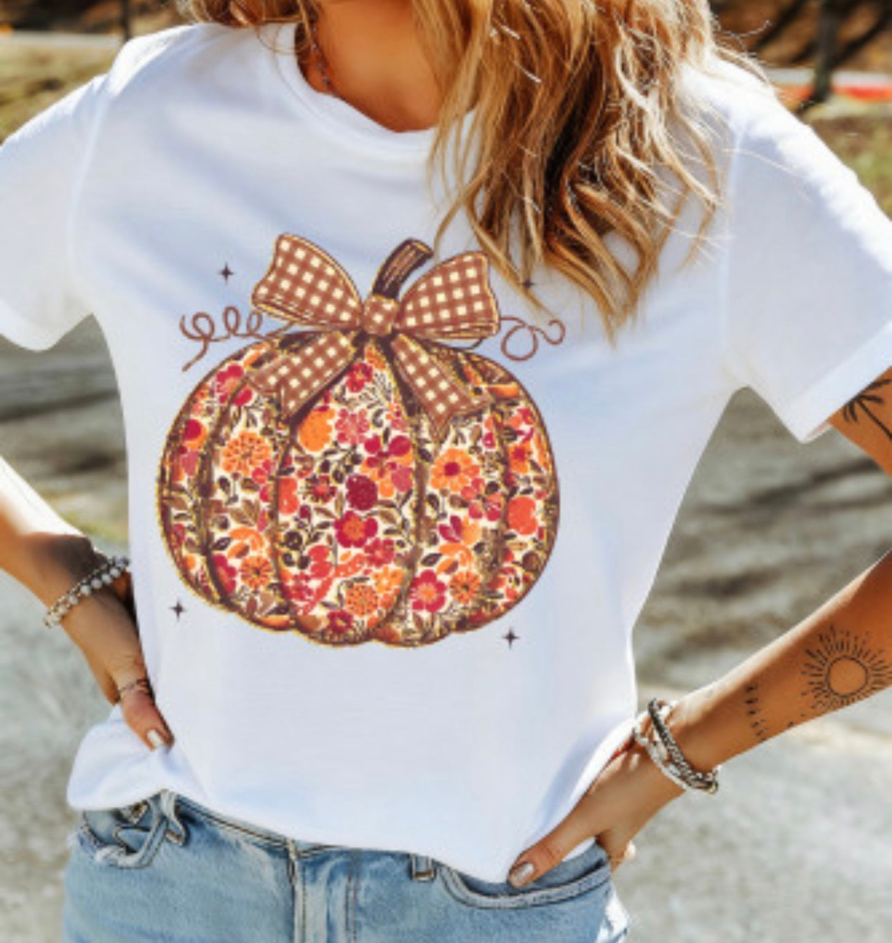 GINGHAM PUMPKIN GRAPHIC TEE