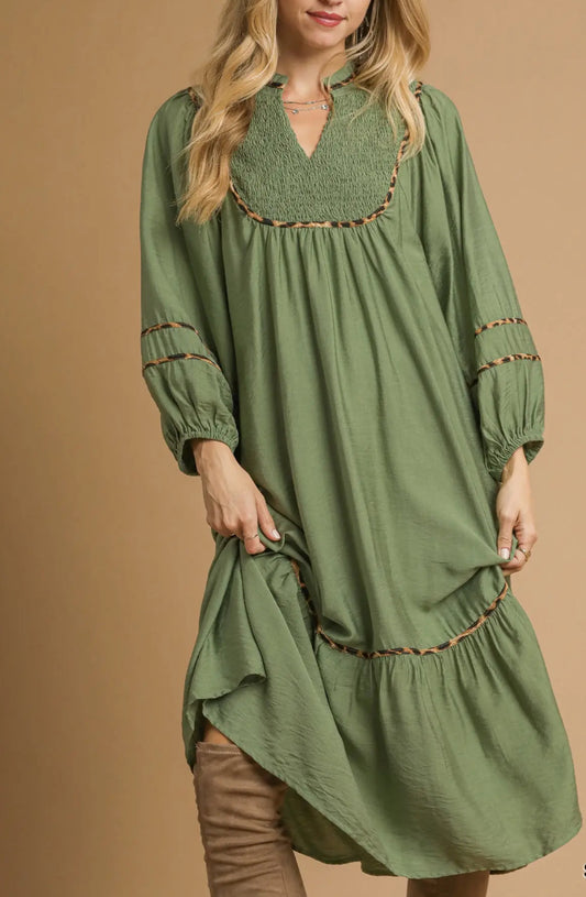 SHELLIE SAGE MAXI DRESS