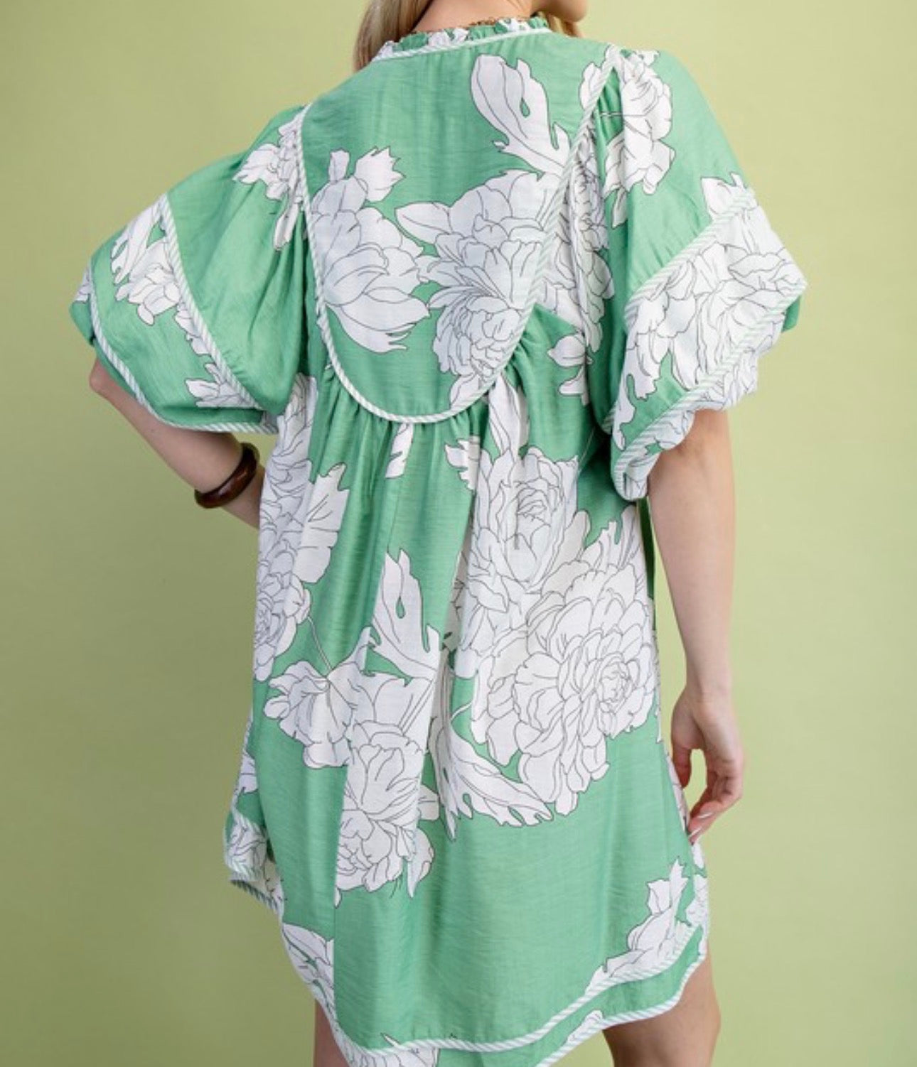 LEO FLORAL SAGE BABYDOLL DRESS