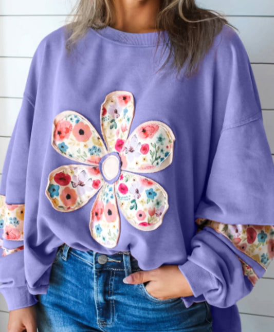 WISTERIA FLOWER SWEATSHIRT