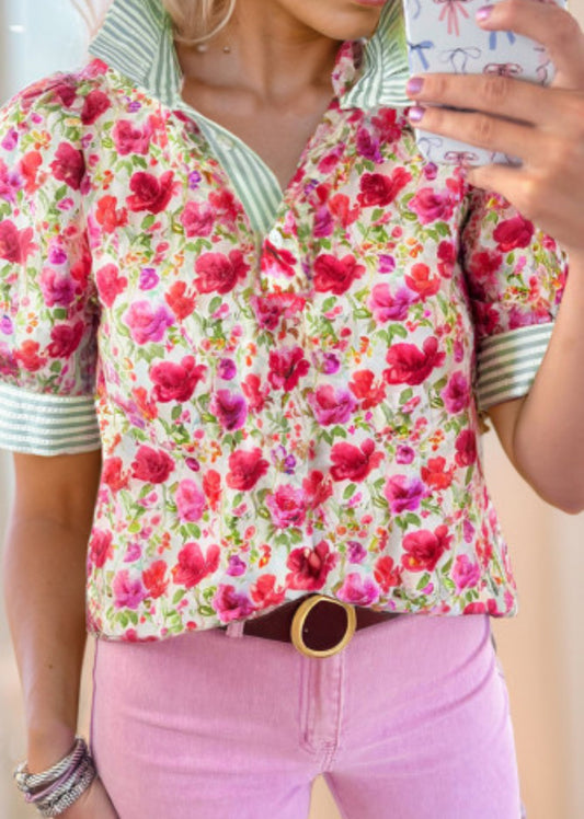 BESIDE ME FLORAL BLOUSE