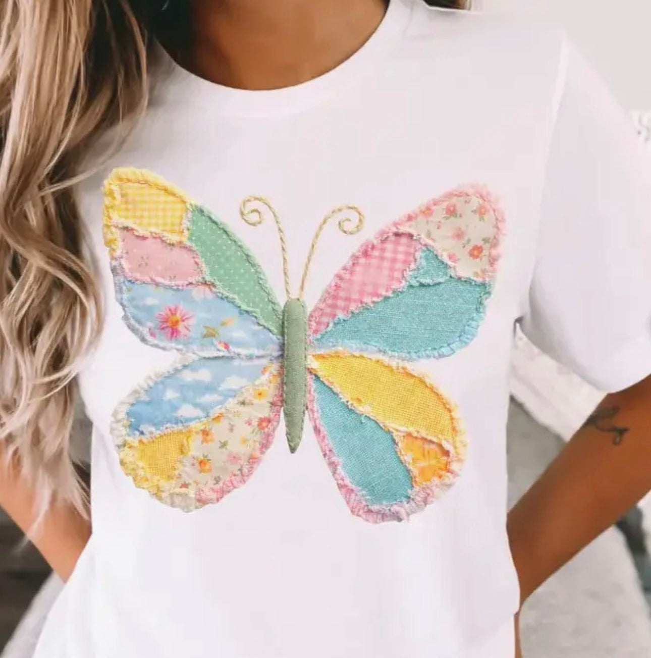 BUTTERFLY PATCHWORK GRAPHIC TEE
