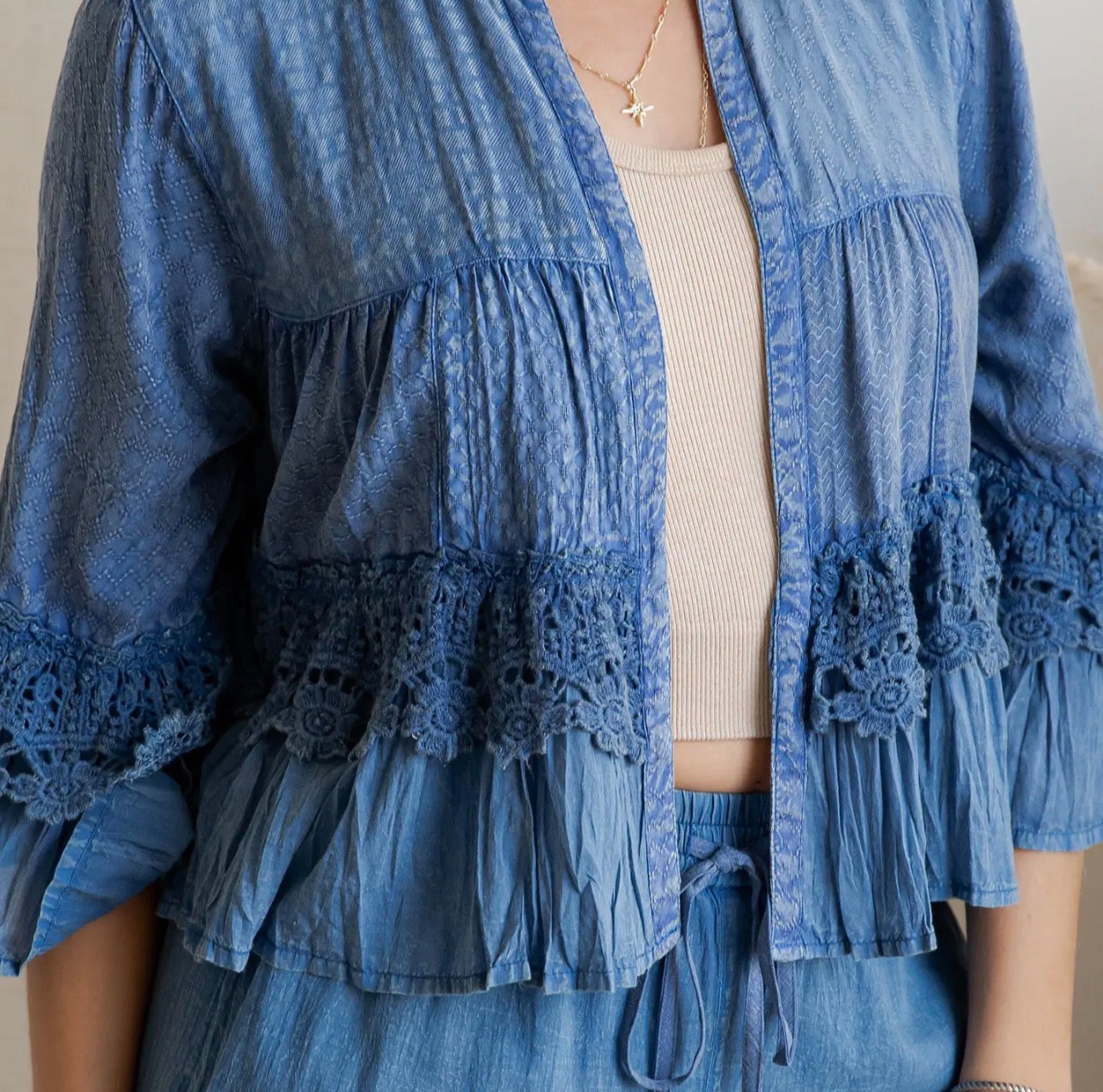 ASIRAL CROCHET SHRUG