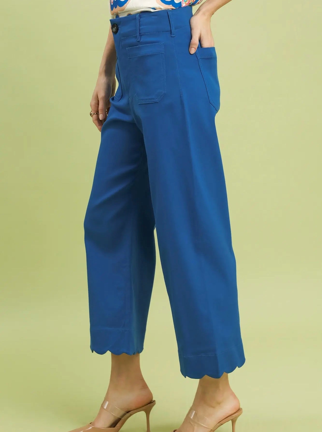 OCEAN SCALLOP HEM PANTS
